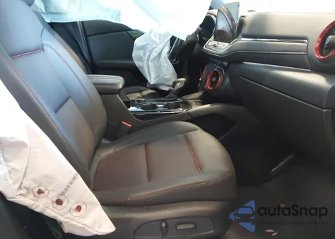 2024 Chevrolet Blazer Awd Rs z USA, uszkodzony, nr VIN 3GNKBKRS2RS169145